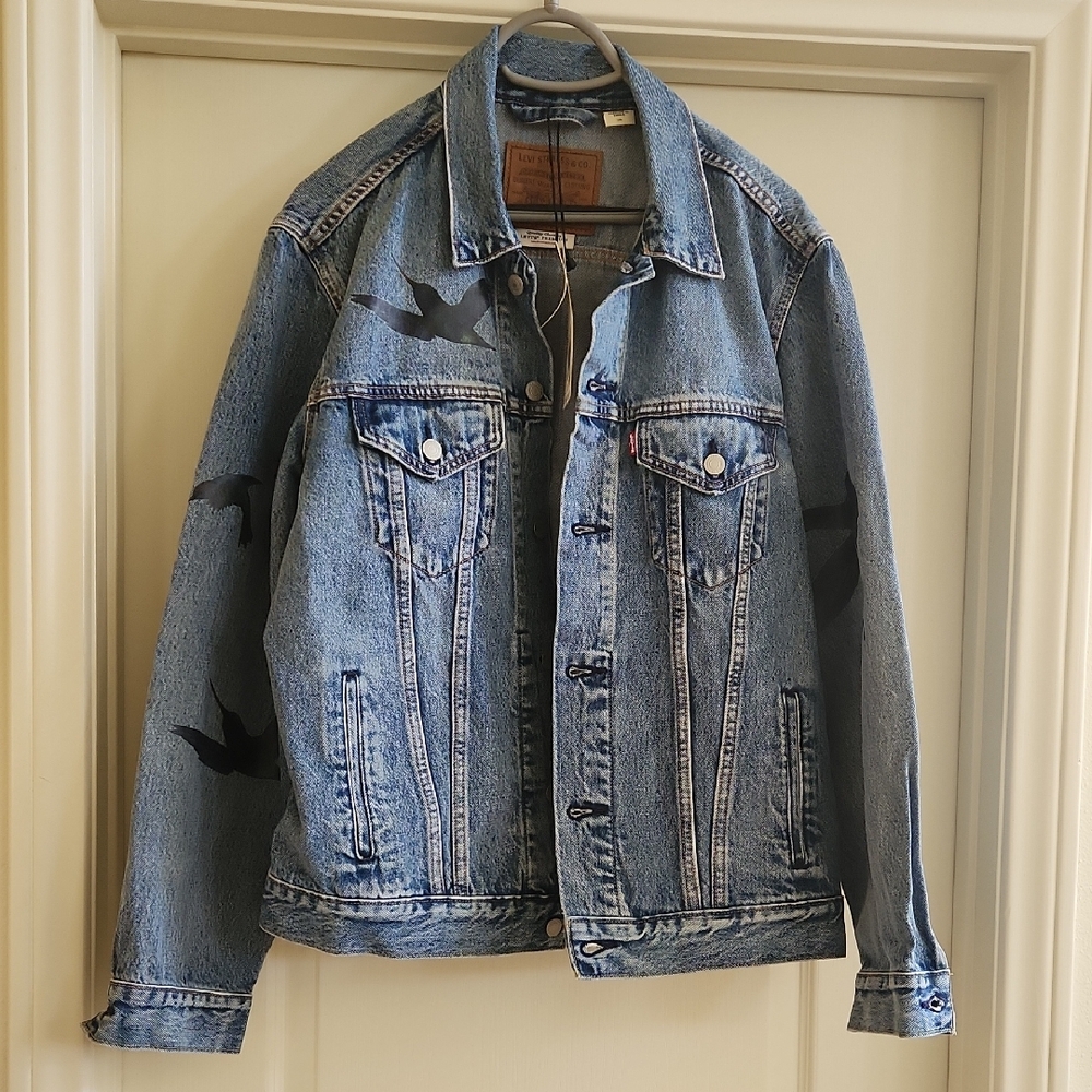 Levi's Blue  Denim Trucker Jacket